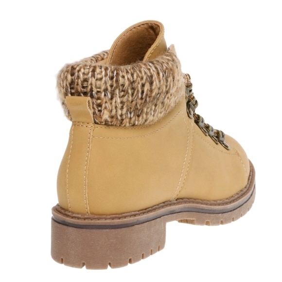 Women's Hiking Boots - Picture 2 of 7